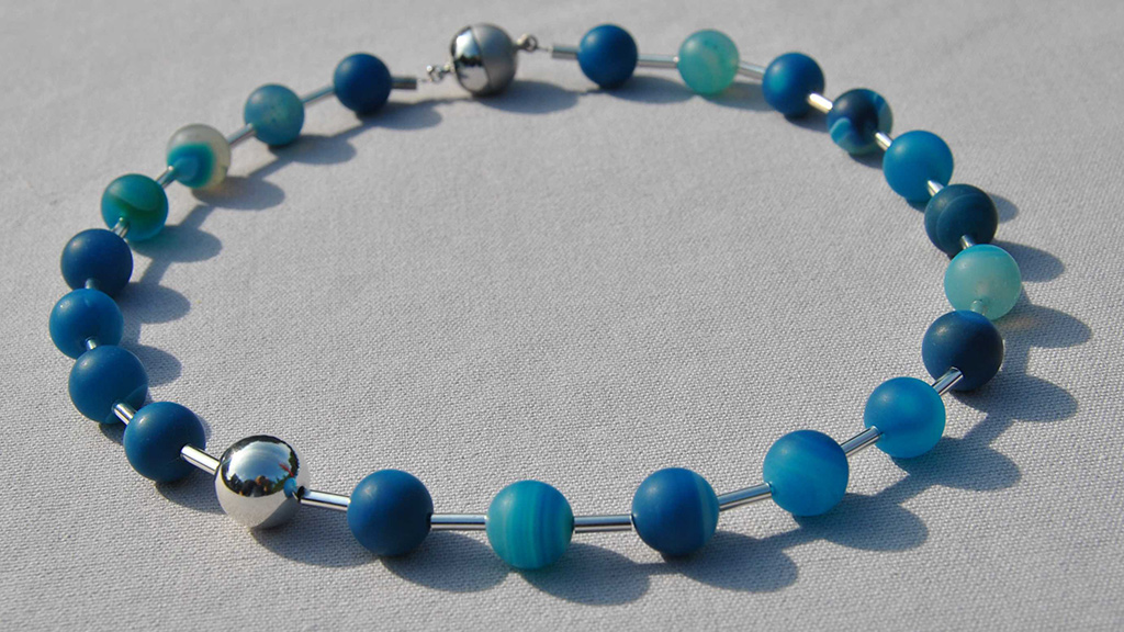 Bettina Mammes Edelsteinschmuck